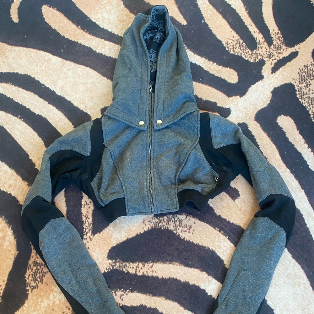 Stylish Gray and Black Women's Crop Jacket